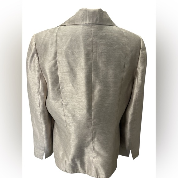 The Kasper Beige 2 Piece Skirt Suit, Size 12. - Picture 3 of 12